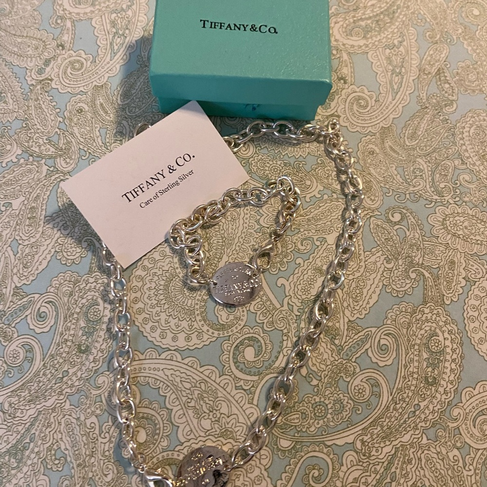 Tiffany & Co. Polished Silver Toggle Link Necklace with Round Tag